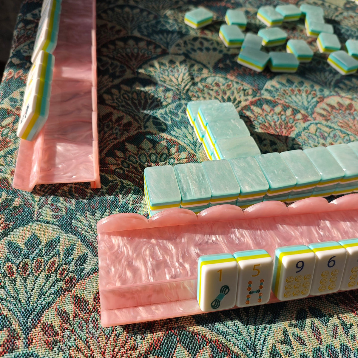 Pink BamChive pearlescent magnetic acrylic mahjong rack and pusher holding display tiles